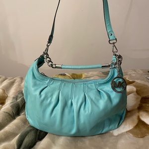 Aqua purse